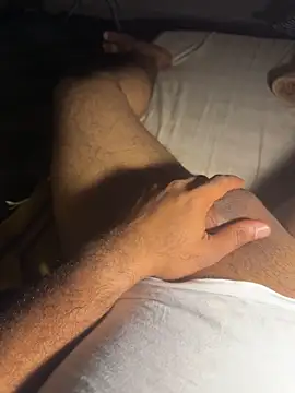 Night outcam online show from March 29, 2026, 5:14 pm