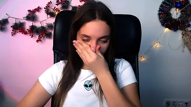 Snapshot of ElissXw chatting on December 14, 2025, 8:53 am ElissXw online show from December 14, 2025, 8:53 am