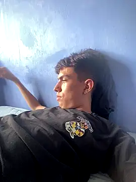 Juan Gomezz26 online show from January 5, 2026, 9:40 pm