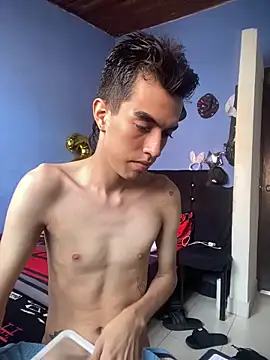 Juan Gomezz26 online show from March 2, 2026, 8:27 pm