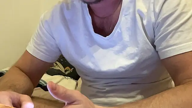 Snapshot of DereineGx chatting on January 7, 2026, 7:30 pm DereineGx online show from January 7, 2026, 7:30 pm