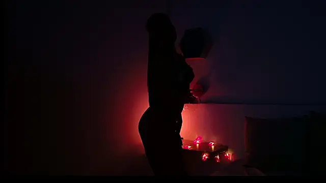 Zoehot 11 online show from February 10, 2026, 3:55 pm