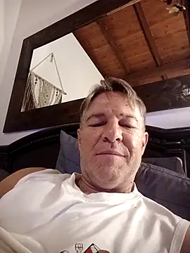 TommyLopez online show from February 2, 2026, 2:43 am