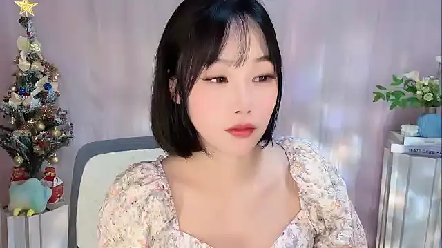 Snapshot of Pinkgirl520 chatting on January 10, 2026, 10:54 am Pinkgirl520 online show from January 10, 2026, 10:54 am