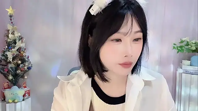 Snapshot of Pinkgirl520 chatting on December 23, 2025, 2:11 am Pinkgirl520 online show from December 23, 2025, 2:11 am