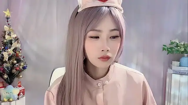 Snapshot of Pinkgirl520 chatting on December 18, 2025, 8:19 am Pinkgirl520 online show from December 18, 2025, 8:19 am