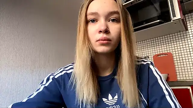 Snapshot of Leifuture chatting on February 18, 2026, 10:22 am Leifuture online show from February 18, 2026, 10:22 am