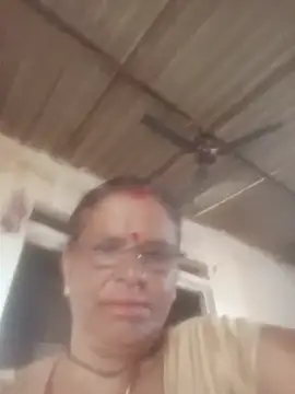 Snapshot of Pinki_rajak chatting on July 7, 2026, 3:20 am Pinki rajak online show from July 7, 2026, 3:20 am