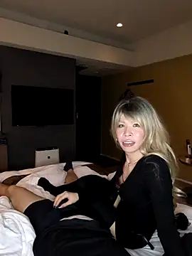 Snapshot of yu_femboy chatting on February 21, 2026, 9:11 am yu femboy online show from February 21, 2026, 9:11 am