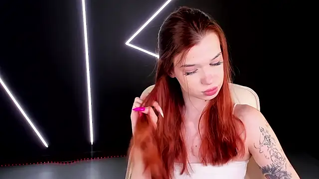 mimisweeet online show from December 19, 2025, 4:16 am