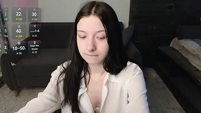 Snapshot of AlicePowells chatting on May 11, 2026, 7:10 am AlicePowells online show from May 11, 2026, 7:10 am