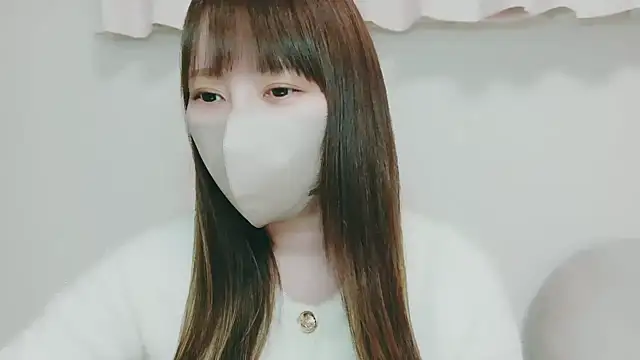 Snapshot of yuyuchan__ chatting on December 23, 2025, 9:41 am yuyuchan online show from December 23, 2025, 9:41 am