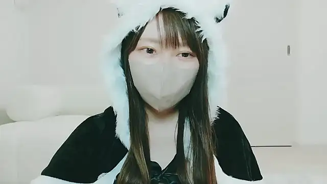 Snapshot of yuyuchan__ chatting on December 16, 2025, 10:52 am yuyuchan online show from December 16, 2025, 10:52 am