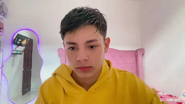 Andy Belier23 online show from April 21, 2026, 3:29 pm