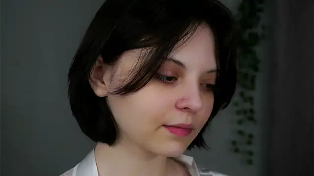 Snapshot of SharylOrbin chatting on January 9, 2026, 8:49 pm SharylOrbin online show from January 9, 2026, 8:49 pm