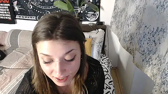 AlienforTwenty online show from March 27, 2026, 3:46 pm