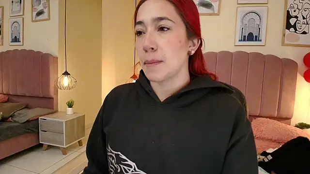 Celestee15  online show from April 1, 2026, 11:11 am