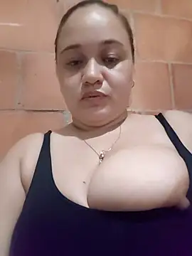 MMia 18 online show from January 17, 2026, 11:19 pm