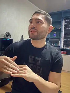 Snapshot of Steve-Carter chatting on December 19, 2025, 11:45 am Steve-Carter online show from December 19, 2025, 11:45 am