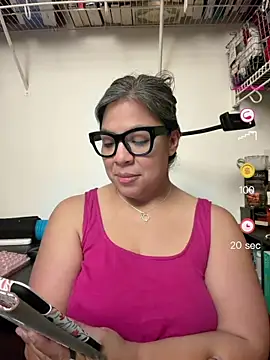 Snapshot of BettyWhispers chatting on June 21, 2026, 3:23 am BettyWhispers online show from June 21, 2026, 3:23 am