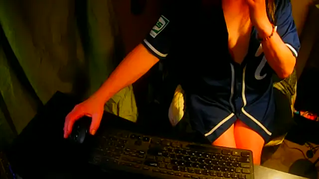 GoodGirlKelly online show from February 21, 2026, 1:40 am