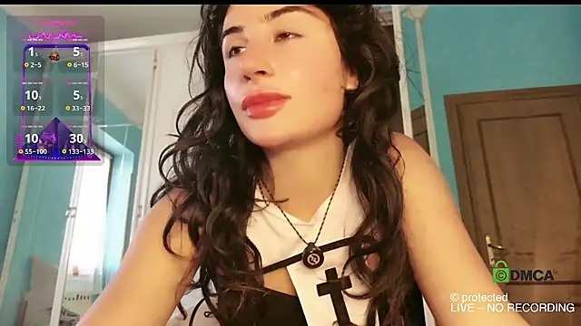 DeaAthena online show from July 7, 2026, 5:38 pm