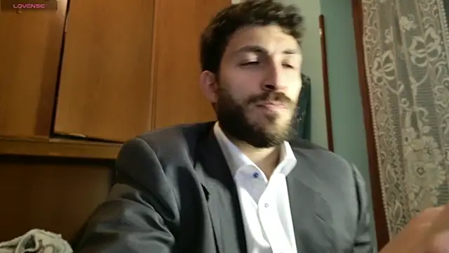 Snapshot of mark_ariete chatting on May 8, 2026, 10:02 pm mark ariete online show from May 8, 2026, 10:02 pm