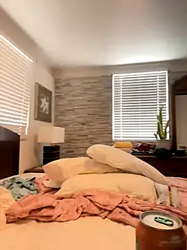 Snapshot of jhaycobXgarcia chatting on December 15, 2025, 12:16 am jhaycobXgarcia online show from December 15, 2025, 12:16 am