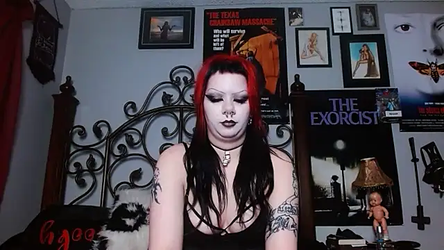 Snapshot of Bettieee_Agura chatting on January 12, 2026, 10:36 pm Bettieee Agura online show from January 12, 2026, 10:36 pm