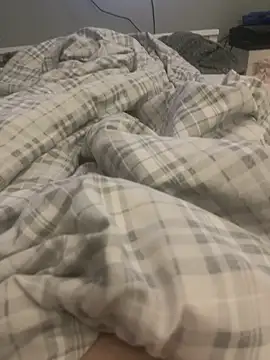 Snapshot of harrygeorge18 chatting on December 14, 2025, 9:04 am harrygeorge18 online show from December 14, 2025, 9:04 am