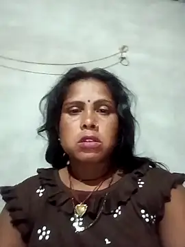 Shreya pandit online show from April 5, 2026, 7:42 pm