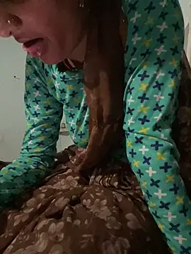 Snapshot of Pooja_Love143 chatting on February 16, 2026, 3:54 pm Pooja Love143 online show from February 16, 2026, 3:54 pm