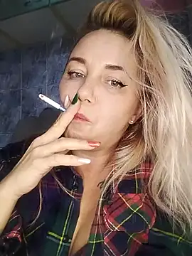 VeraLiubov online show from December 22, 2025, 7:25 pm