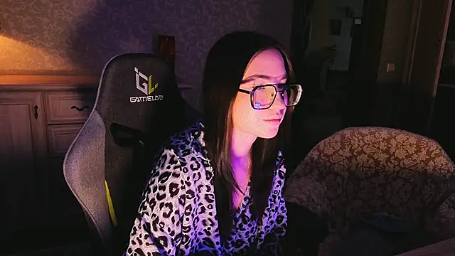 Snapshot of AnneAverry chatting on February 11, 2026, 7:52 am AnneAverry online show from February 11, 2026, 7:52 am