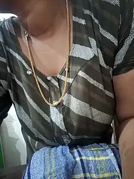 Snapshot of tamilsaisree chatting on February 13, 2026, 3:45 pm tamilsaisree online show from February 13, 2026, 3:45 pm