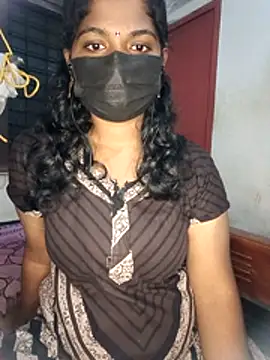 Snapshot of tamilsaisree chatting on December 19, 2025, 4:53 pm tamilsaisree online show from December 19, 2025, 4:53 pm