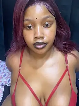 Snapshot of THICKBARBIE32 chatting on June 9, 2026, 10:33 pm THICKBARBIE32 online show from June 9, 2026, 10:33 pm