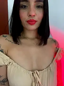 AngelWarm online show from December 15, 2025, 9:53 pm