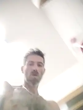 SaucingChicane online show from April 25, 2026, 4:59 am