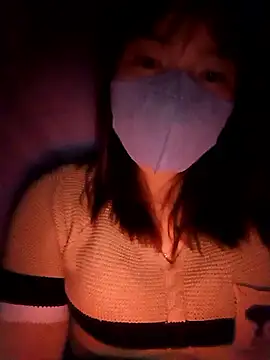 Snapshot of May-Ne chatting on January 11, 2026, 3:52 pm May-Ne online show from January 11, 2026, 3:52 pm