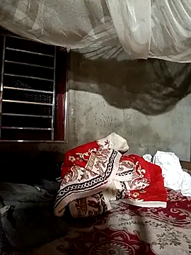 May-Ne online show from March 26, 2026, 3:54 pm