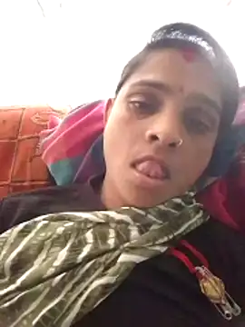 Snapshot of Rinki_malhotra chatting on February 7, 2026, 6:54 am Rinki malhotra online show from February 7, 2026, 6:54 am