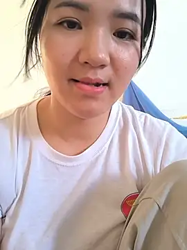 Snapshot of Sisilaydy_01 chatting on August 2, 2026, 8:34 am Sisilaydy 01 online show from August 2, 2026, 8:34 am