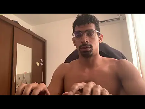 Nerdhot20cm online show from December 16, 2025, 3:38 pm