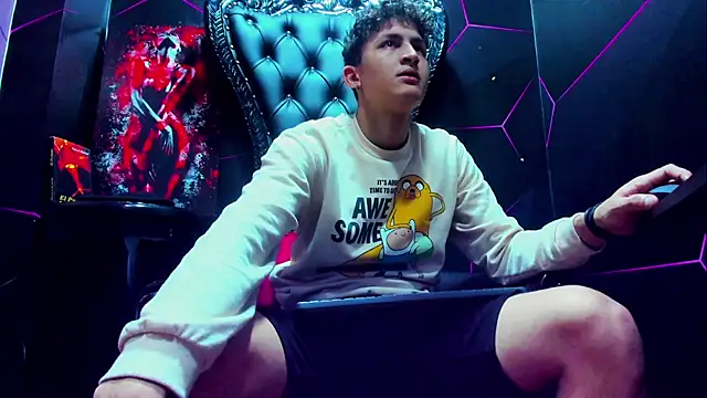 Ethan Waalker online show from February 24, 2026, 4:02 am