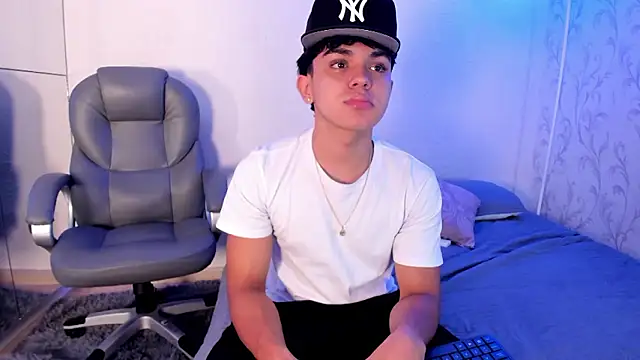 Snapshot of _TaylorBlack chatting on February 9, 2026, 11:41 am TaylorBlack online show from February 9, 2026, 11:41 am