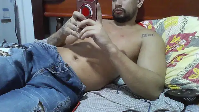 Snapshot of moreno_dotado22 chatting on May 3, 2026, 9:18 pm moreno dotado22 online show from May 3, 2026, 9:18 pm