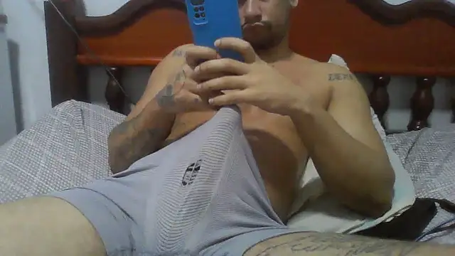 Snapshot of moreno_dotado22 chatting on May 27, 2026, 4:58 pm moreno dotado22 online show from May 27, 2026, 4:58 pm