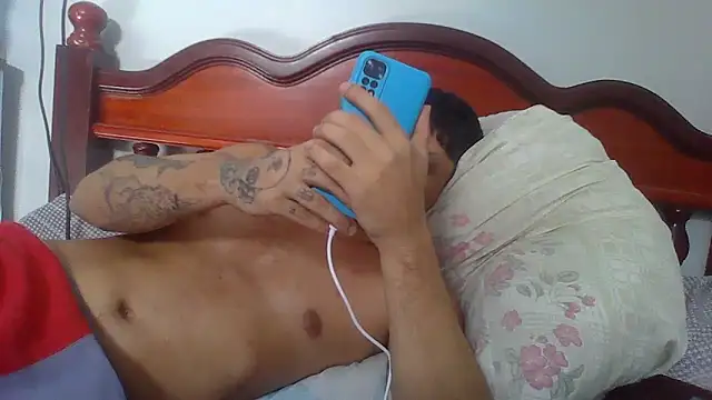 Snapshot of moreno_dotado22 chatting on May 28, 2026, 2:23 pm moreno dotado22 online show from May 28, 2026, 2:23 pm