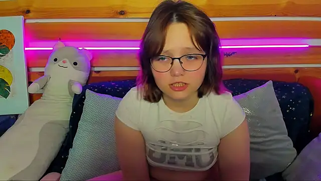 Mary Bryantt online show from February 22, 2026, 1:30 am